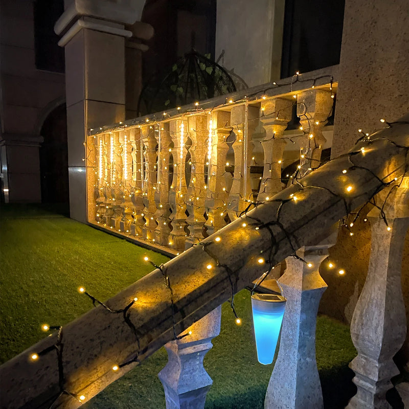 Corda de Luz de LED Impermeável para Uso Externo em Jardins, Festas, Casamentos e Decoração de Natal - ArmariaBr